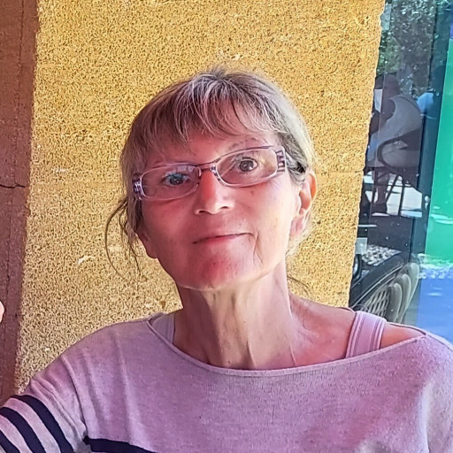 Nathalie Girard